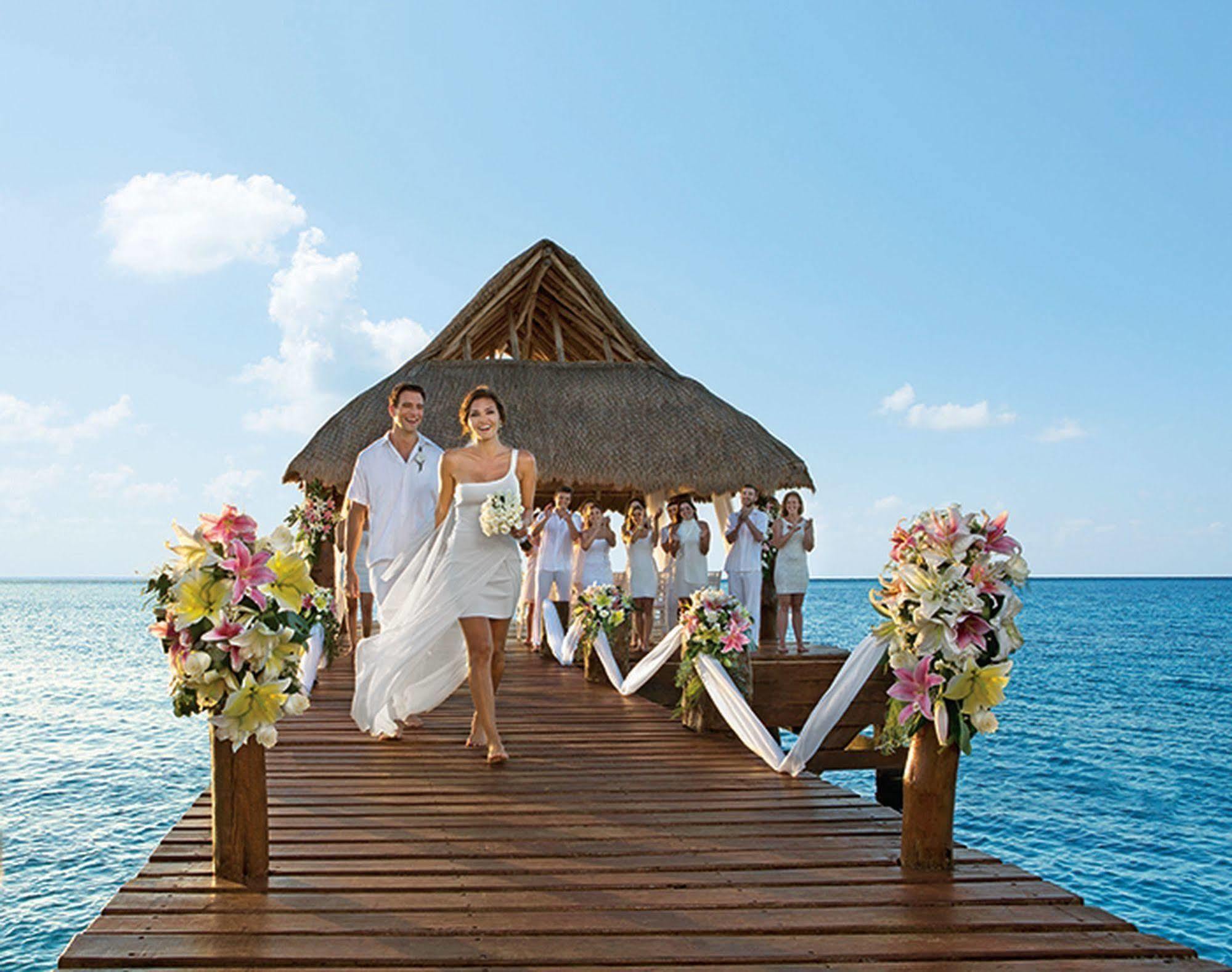 Secrets St. James (Adults Only) Montego Bay Exteriör bild